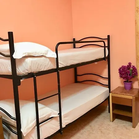 Roma Guest House