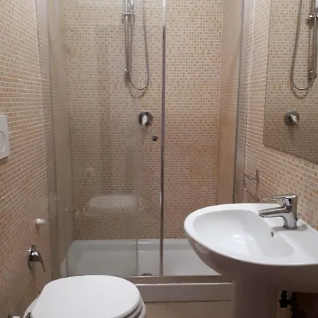 Roma Guest House Affittacamere